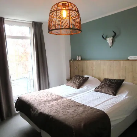 Fleurie De Montagne Otel